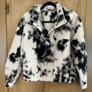 Fluffy tie-dye jacket